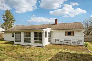 117 Haverhill Ave, Warwick, RI 02886 - Photo 33