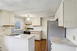 117 Haverhill Ave, Warwick, RI 02886 - Photo 17