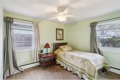 117 Haverhill Avenue, Warwick, RI 02886 - Photo 25