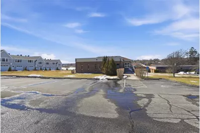 19 John Clarke Road, Middletown, RI 02842 - Photo 9