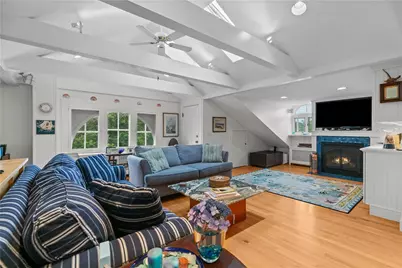 718 Bellevue Avenue #5, Newport, RI 02840 - Photo 7