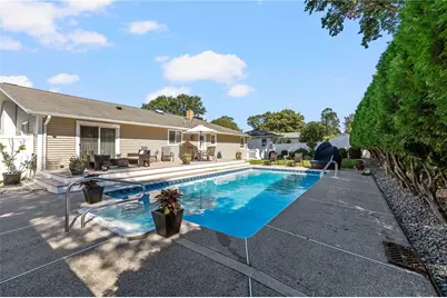 105 Cold Brook Drive, Cranston, RI 02920 - Photo 29