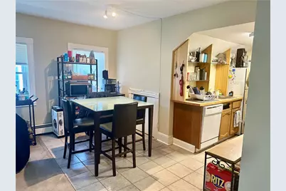 387 Lloyd Avenue #3, Providence, RI 02906 - Photo 5