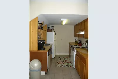 387 Lloyd Avenue #3, Providence, RI 02906 - Photo 3