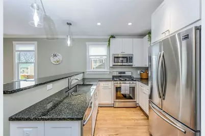 21 Bayview Avenue, Newport, RI 02840 - Photo 3