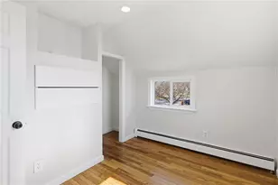 52 Hazard Ave, Warwick, RI 02889 - Photo 21