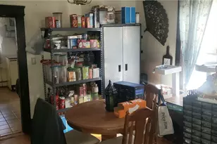 404 Carrington Ave, Woonsocket, RI 02895 - Photo 17