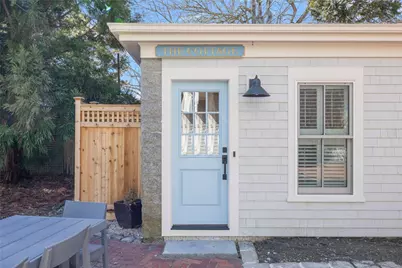 89 Gibbs Avenue, Newport, RI 02840 - Photo 25