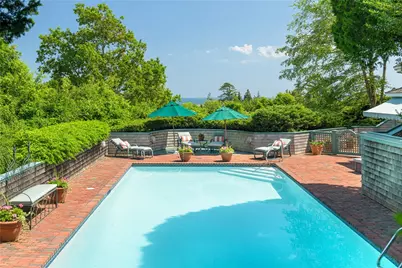 315 Ocean Avenue, Newport, RI 02840 - Photo 1