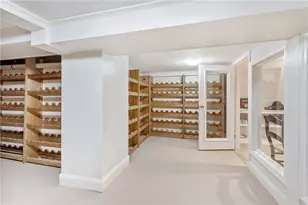 315 Ocean Ave, Newport, RI 02840 - Photo 43