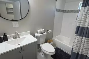 36 Waller St, Providence, RI 02908 - Photo 21