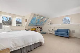 4 Hunter Ave, Newport, RI 02840 - Photo 31