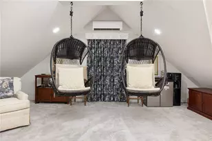 4 Hunter Ave, Newport, RI 02840 - Photo 35