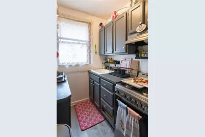 12 Louisburg Place, Providence, RI 02909 - Photo 11