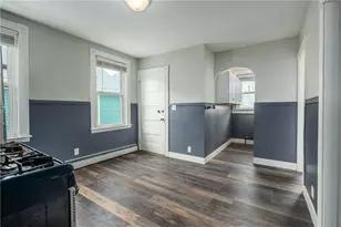 12 Louisburg Pl, Providence, RI 02909 - Photo 21