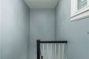 12 Louisburg Pl, Providence, RI 02909 - Photo 15