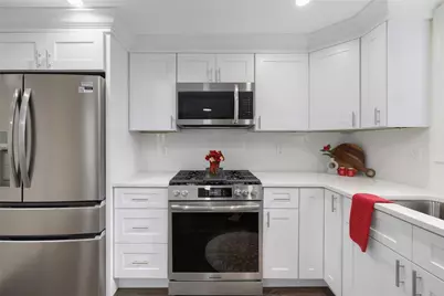 33 Moorland Avenue, Providence, RI 02908 - Photo 5