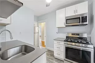 355 Angell St, Providence, RI 02906 - Photo 13