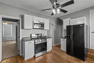 123 Mauran St, Cranston, RI 02910 - Photo 15