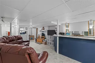 123 Mauran St, Cranston, RI 02910 - Photo 23