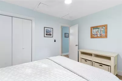 117 Indian Avenue, Portsmouth, RI 02871 - Photo 17