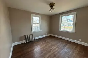 207 Morse Ave, Warwick, RI 02886 - Photo 9