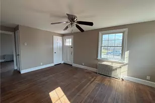 207 Morse Ave, Warwick, RI 02886 - Photo 7