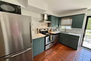 8 McCormick Rd, Newport, RI 02840 - Photo 1