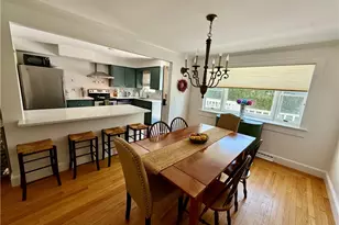 8 McCormick Rd, Newport, RI 02840 - Photo 5