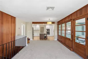 242 Brettonwoods Dr, Cranston, RI 02920 - Photo 21