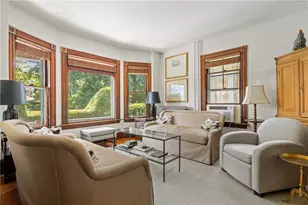 14 Greenough Pl, Newport, RI 02840 - Photo 3