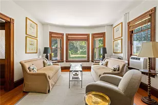 14 Greenough Pl, Newport, RI 02840 - Photo 5