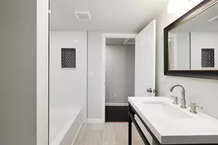 154 Waterman Ave, North Providence, RI 02911 - Photo 21