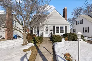 239 Ausdale Rd, Cranston, RI 02910 - Photo 1