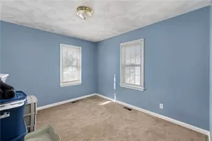 239 Ausdale Rd, Cranston, RI 02910 - Photo 11