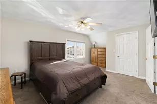 239 Ausdale Rd, Cranston, RI 02910 - Photo 13