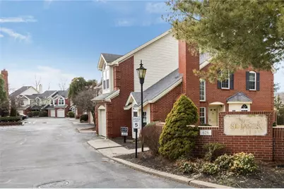 626 Smithfield Road #906, North Providence, RI 02904 - Photo 27