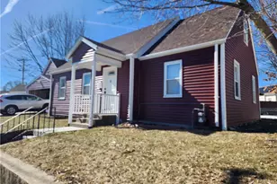 6 Douglas St, Cranston, RI 02910 - Photo 3