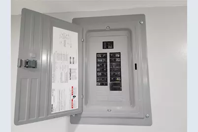 6 Douglas Street, Cranston, RI 02910 - Photo 29