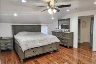 6 Douglas St, Cranston, RI 02910 - Photo 23