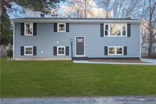 2 Sandalwood Ct, Coventry, RI 02816 - Photo 1