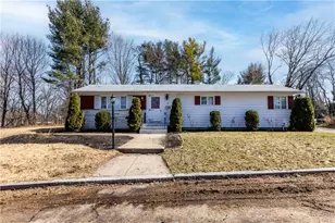 10 Potter Dr, Providence, RI 02907 - Photo 1