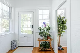 12 Poplar St, Newport, RI 02840 - Photo 5