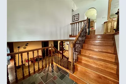 15 Palm Boulevard N, Warwick, RI 02888 - Photo 5