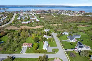 136 Corporate Pl, Middletown, RI 02842 - Photo 5
