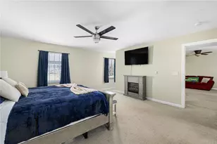 136 Corporate Pl, Middletown, RI 02842 - Photo 19