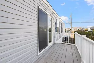 38 Lowell Ave, Pawtucket, RI 02861 - Photo 25