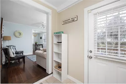 24 Morgan Street, Newport, RI 02840 - Photo 5