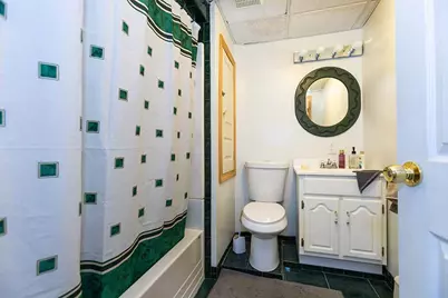 21 Chesterfield Avenue, Warwick, RI 02889 - Photo 19