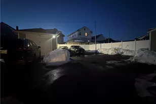 193 Clarence St, Providence, RI 02909 - Photo 9